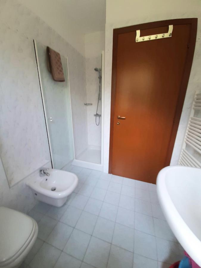 Appartamenti Elisabeth Brenzone sul Garda Exterior foto