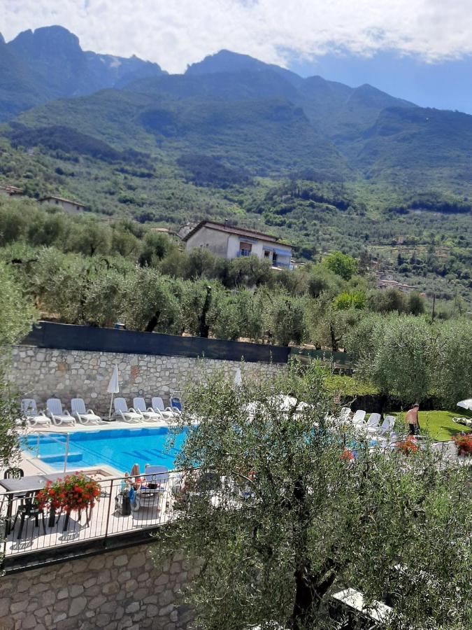Appartamenti Elisabeth Brenzone sul Garda Exterior foto